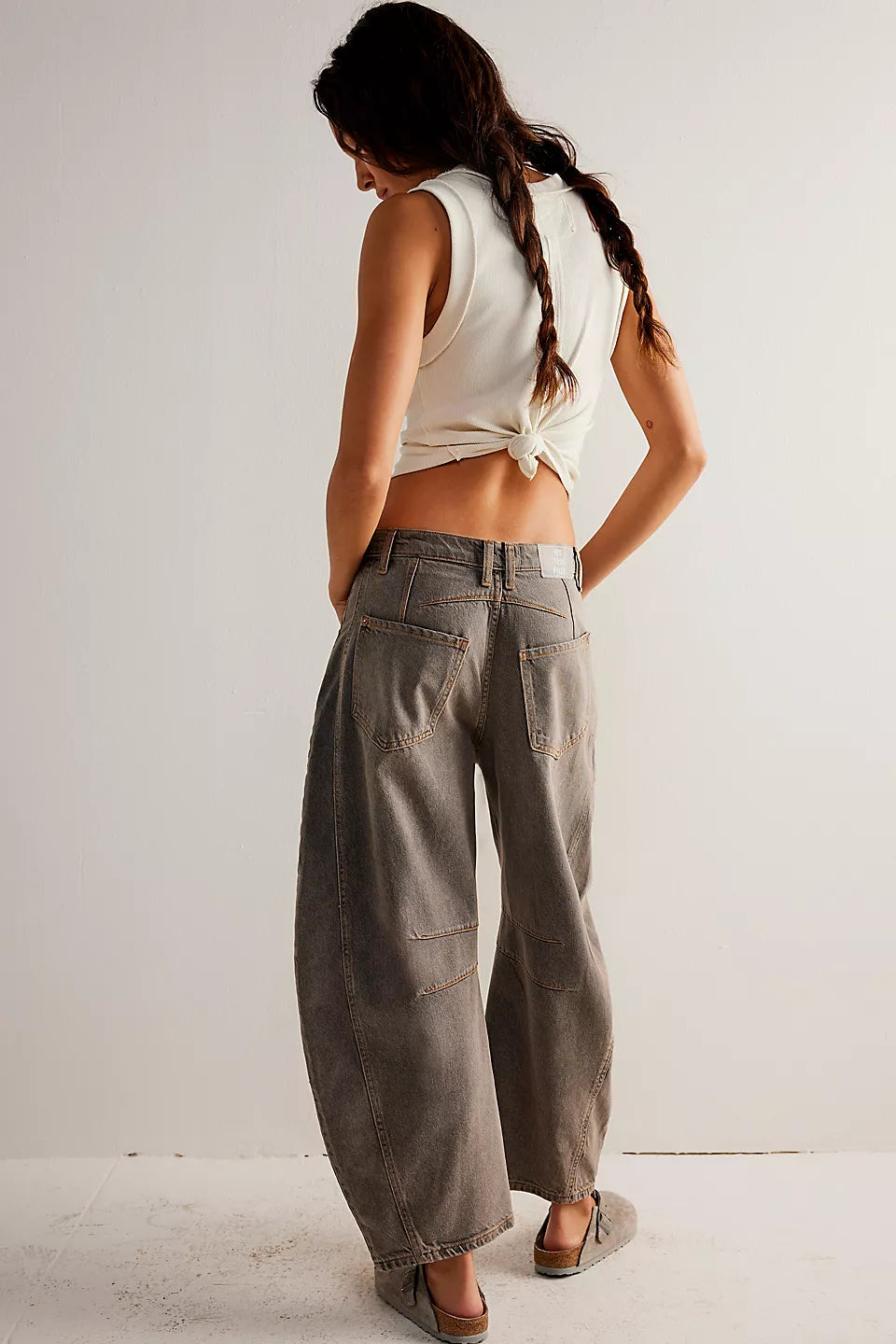 Free People - Good Luck Mid Rise Barrel Jeans - ARCHIVE GREY