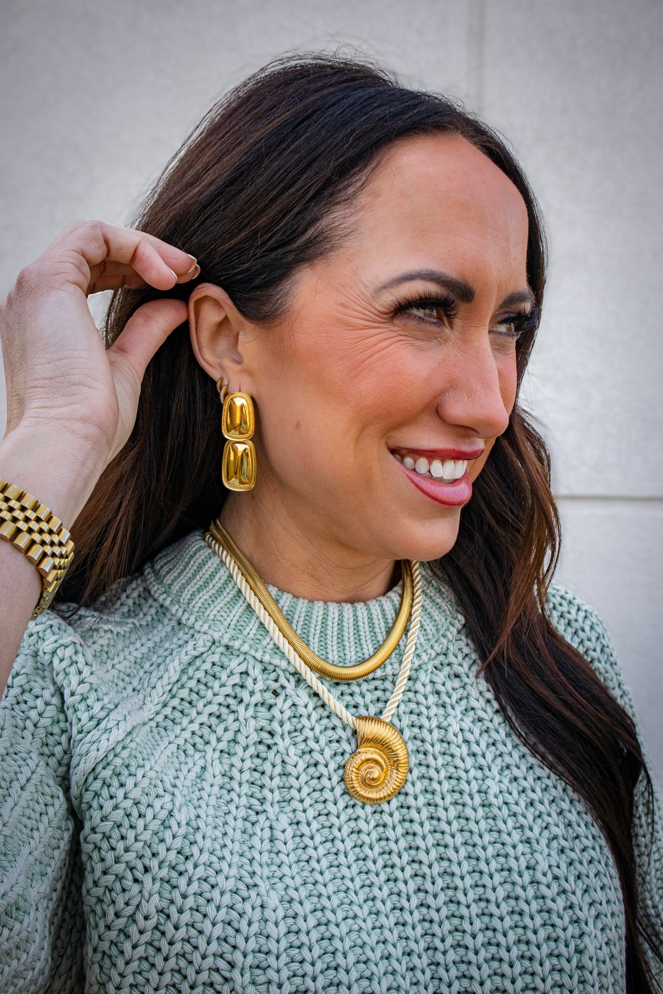 ADORN - Glory In Creation Shell Rope Necklace