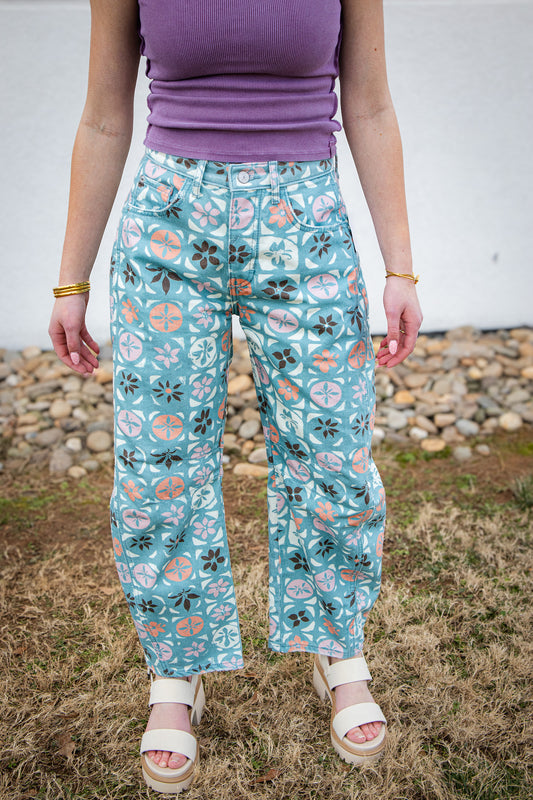 Free People - Good Luck Printed Barrel Jeans - JADE COMBO - DITSY BLOCK