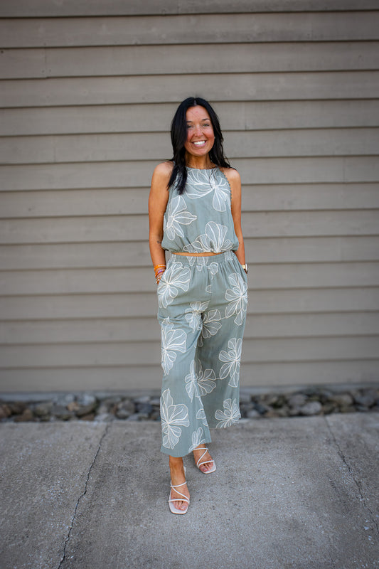 Sage Garden Linen Top