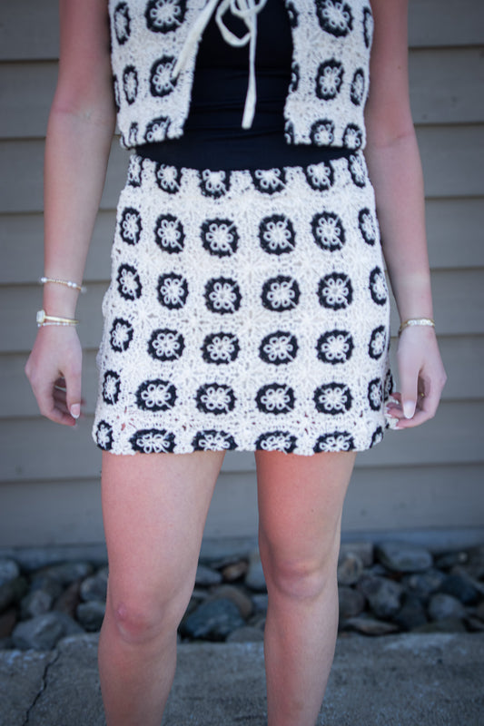 Crochet Blooms Mini Skirt - CREAM/BLACK