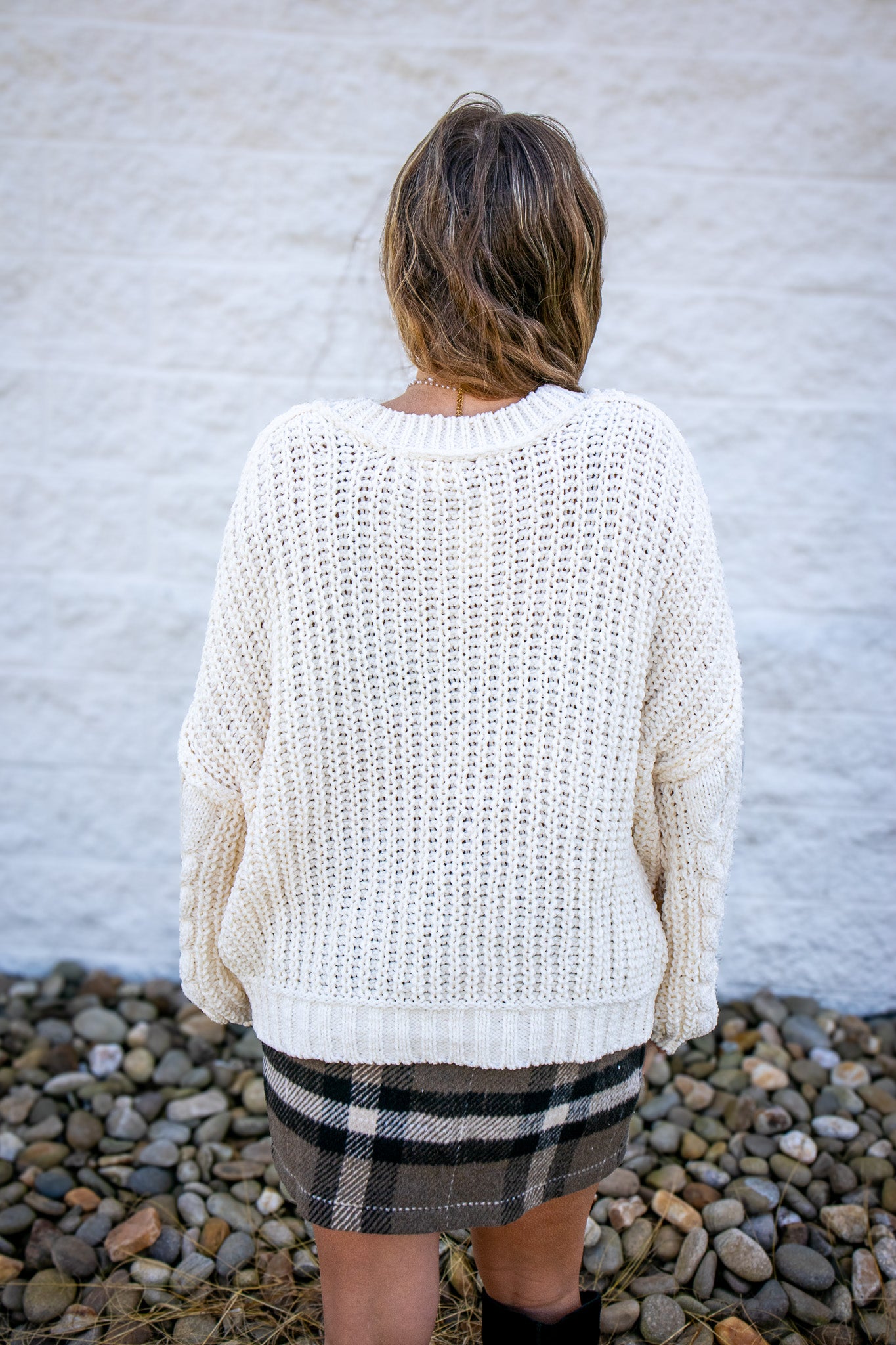 Cable Knit V Neck Sweater - IVORY