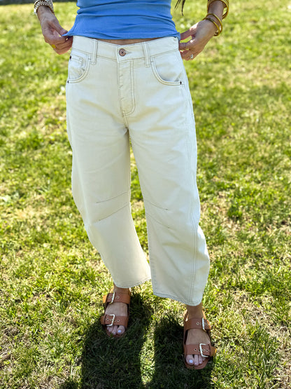 Free People - Good Luck Mid-Rise Barrel Jean - MILK