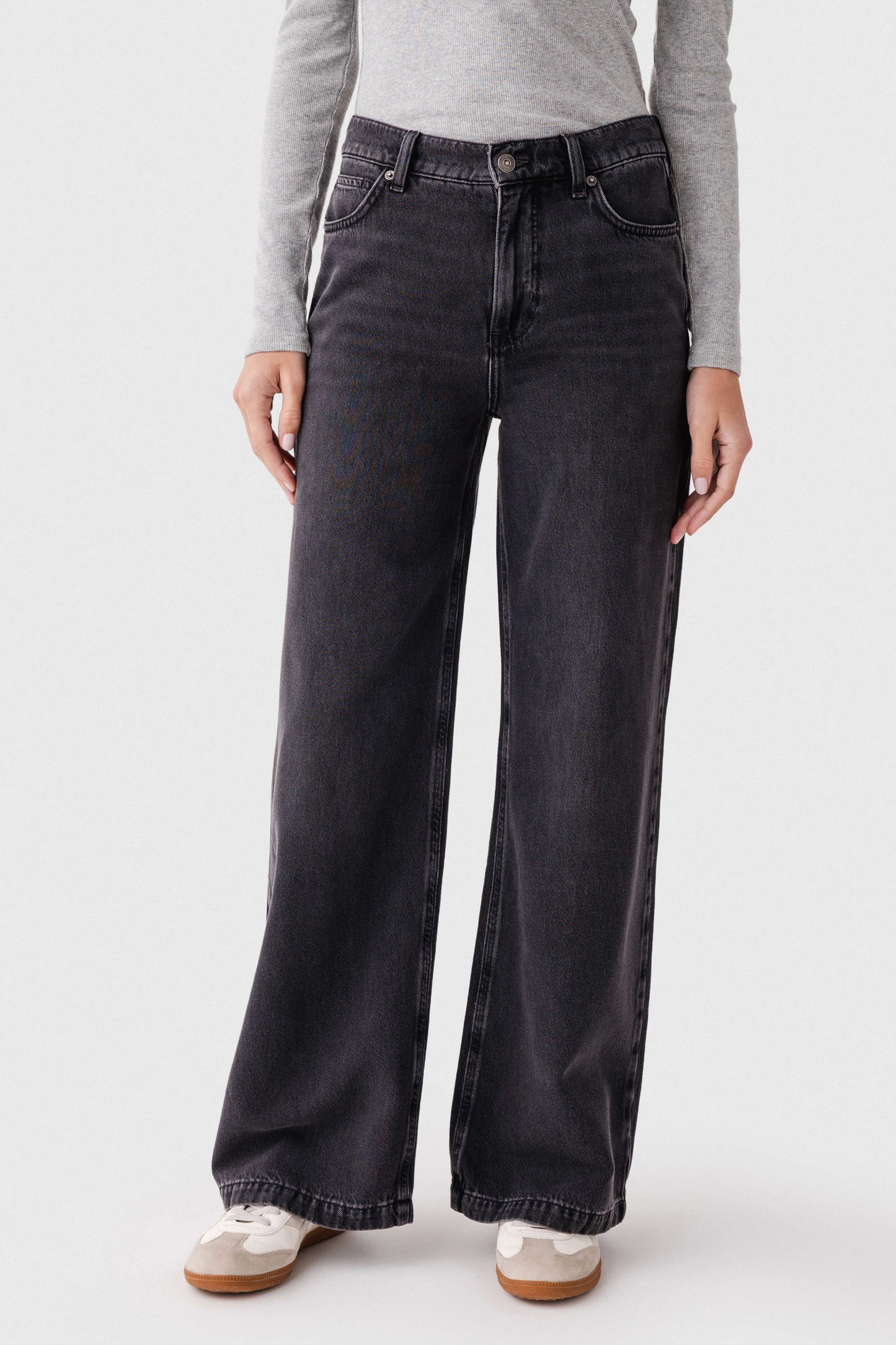 Free People - Stride Jean - MILES TO GO (GREY)