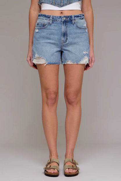 Hidden - FINN - Medium Light Distressed High Rise Short