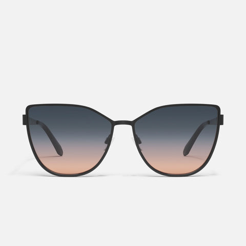 QUAY - In Pursuit - Black Frame / Smoke To Coral Lens