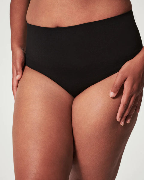 Spanx - EcoCare Seamless Shaping Thong - VERY BLACK