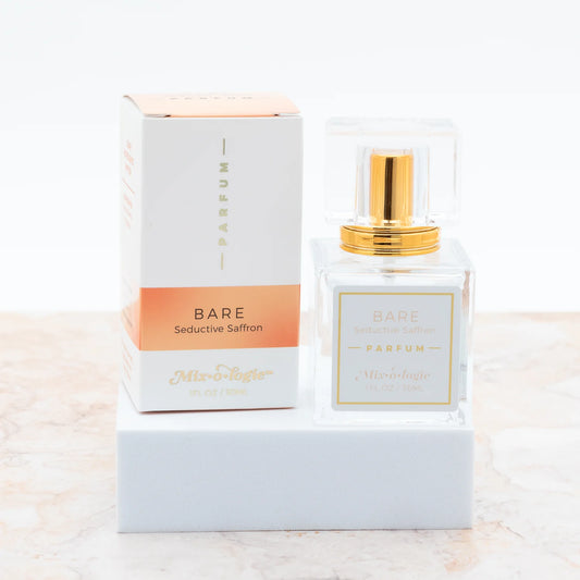 Mixologie Bare - seductive saffron -parfum/perfume in a square glass bottle with a gold spray top