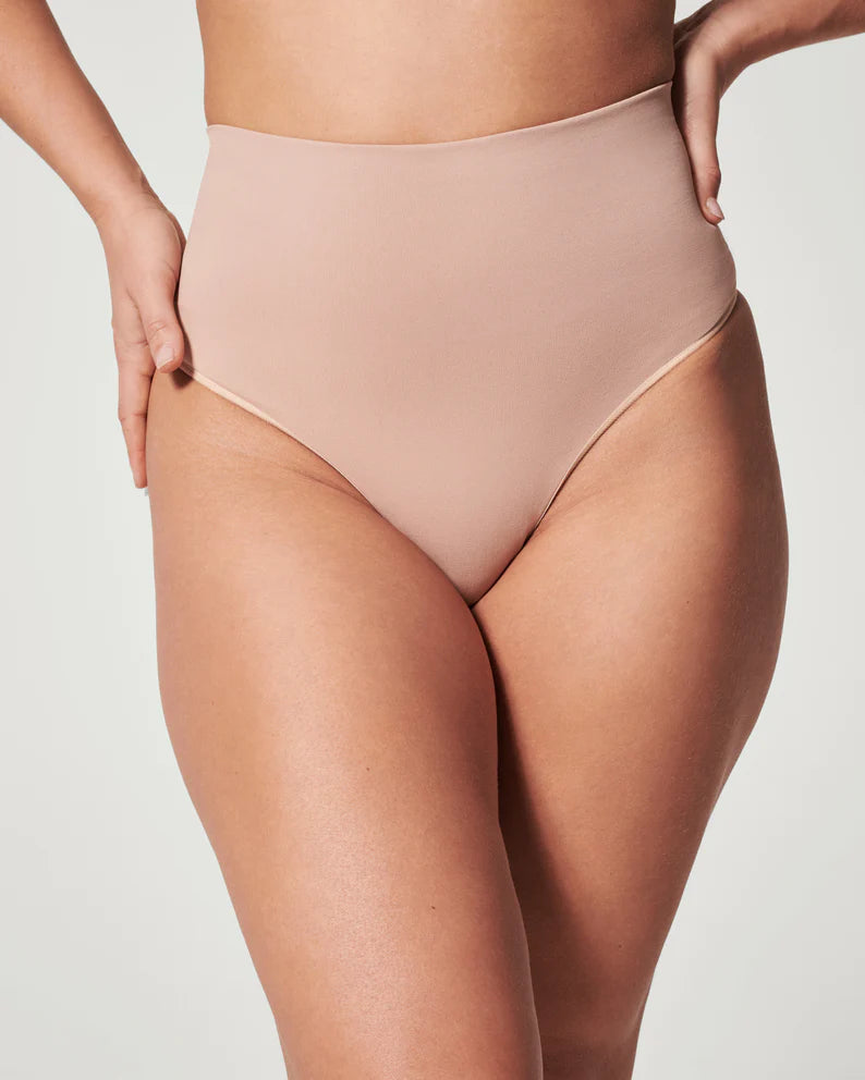 Spanx - EcoCare Seamless Shaping Thong - TOASTED OATMEAL