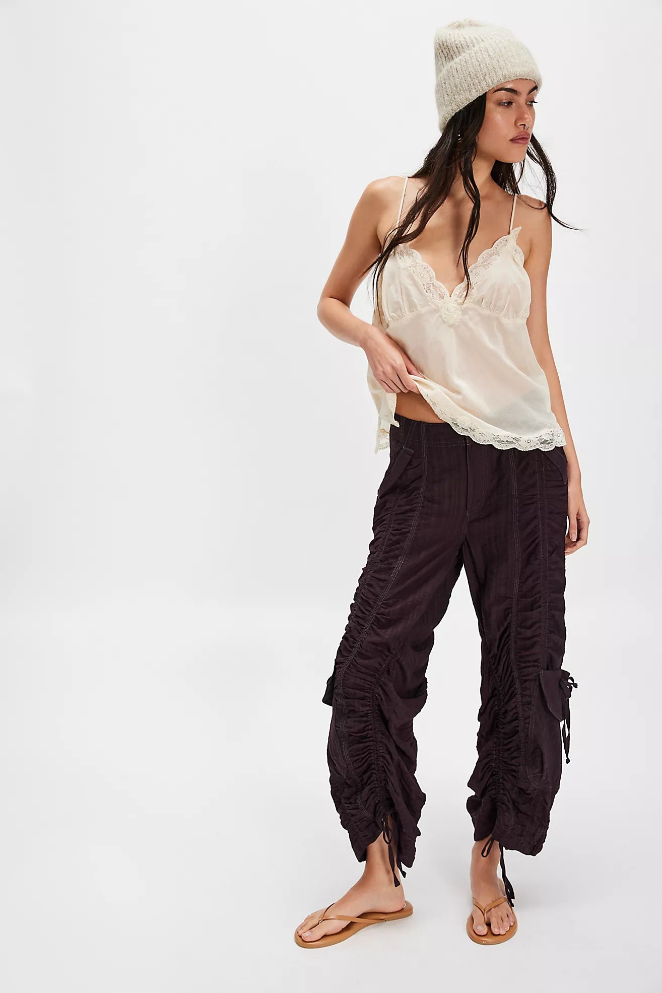 Free People - Scorpio Shirred Mid-Rise Cargo Pants - BLACK COFFEE