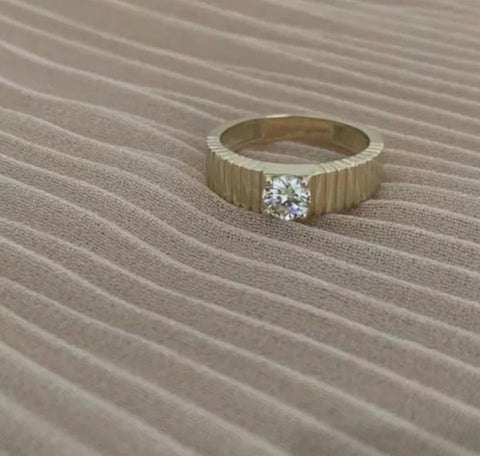 Chansutt Pearls - Dainty Diamond Ring