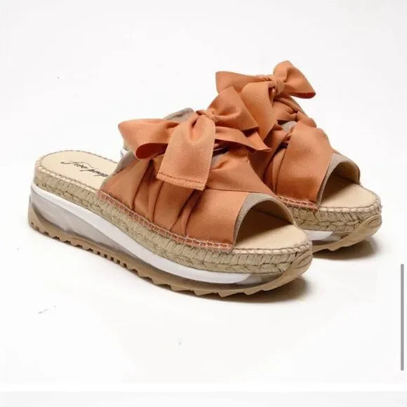 Free People - Chapmin Sport Sandal - PANCAKE