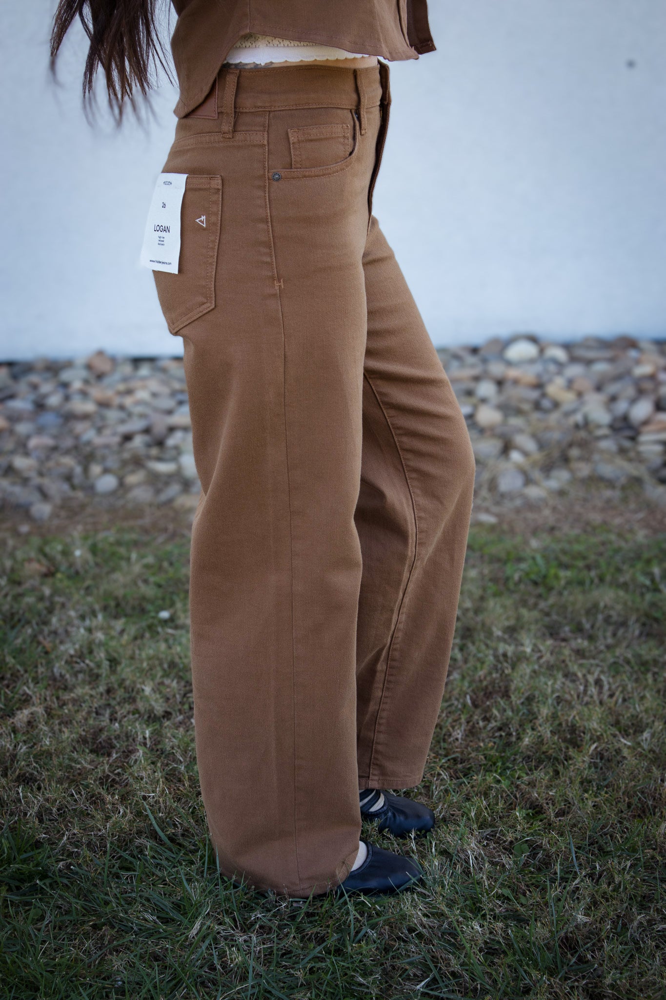 Hidden - Logan Tawny Stretch High Rise Relaxed Dad Jean