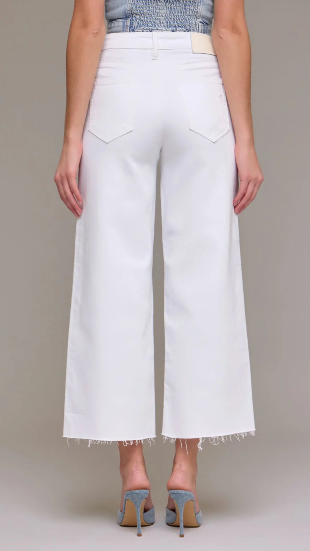 HIDDEN - Nori Cropped Raw Hem Wide Leg Jeans - WHITE