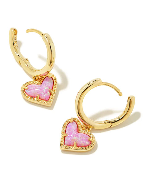 Kendra Scott - Ari Heart Gold Huggie Earrings - BUBBLEGUM PINK KYOCERA OPAL