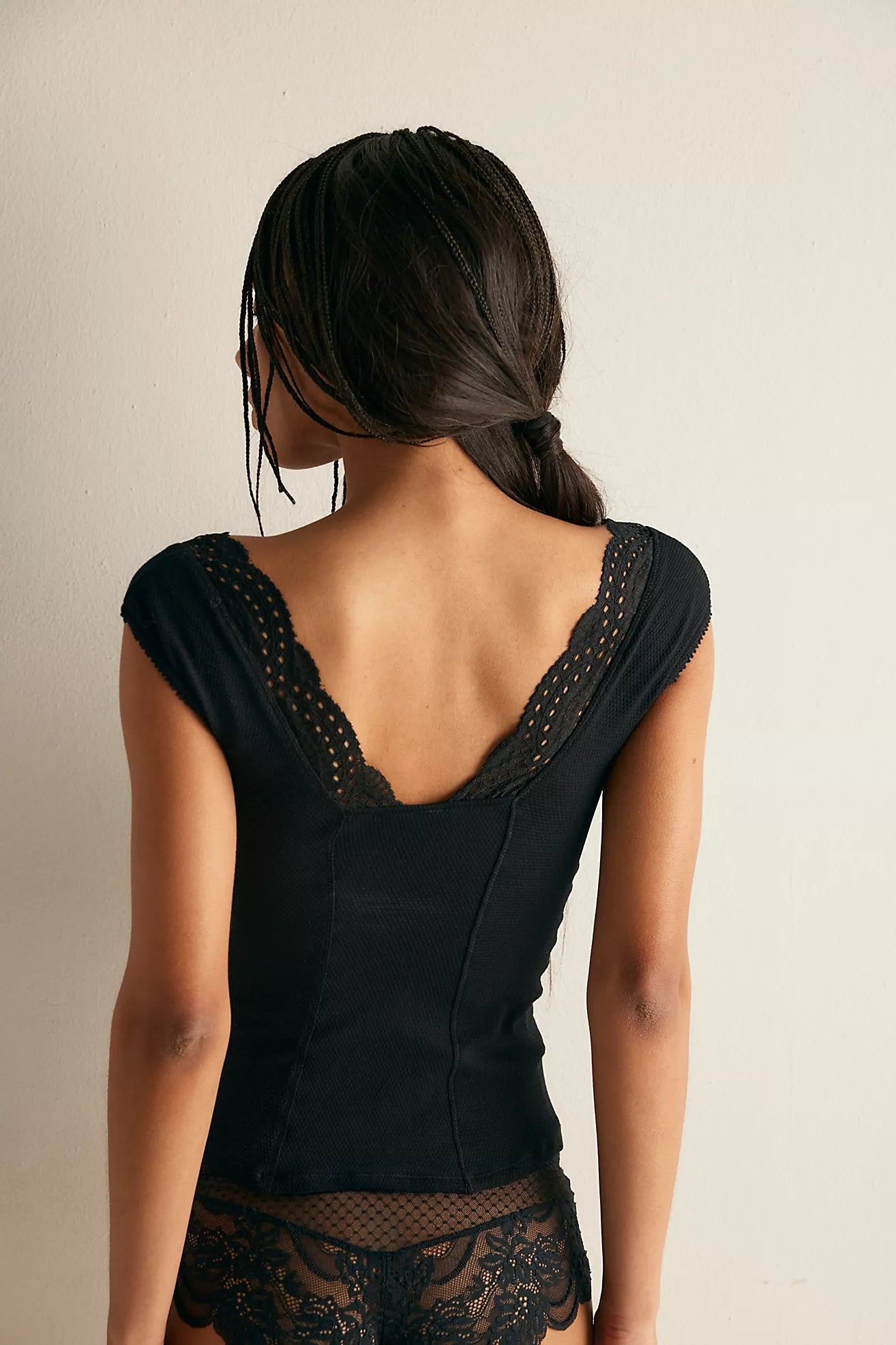 Free People - Intimately Blush Hour Sweetheart Eyelet Tee - Black