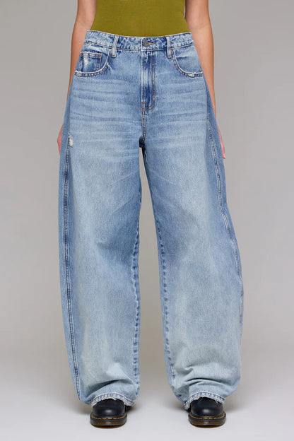 Hidden - SAMMIE - Medium Light 33" Inseam Classic Barrel Jean