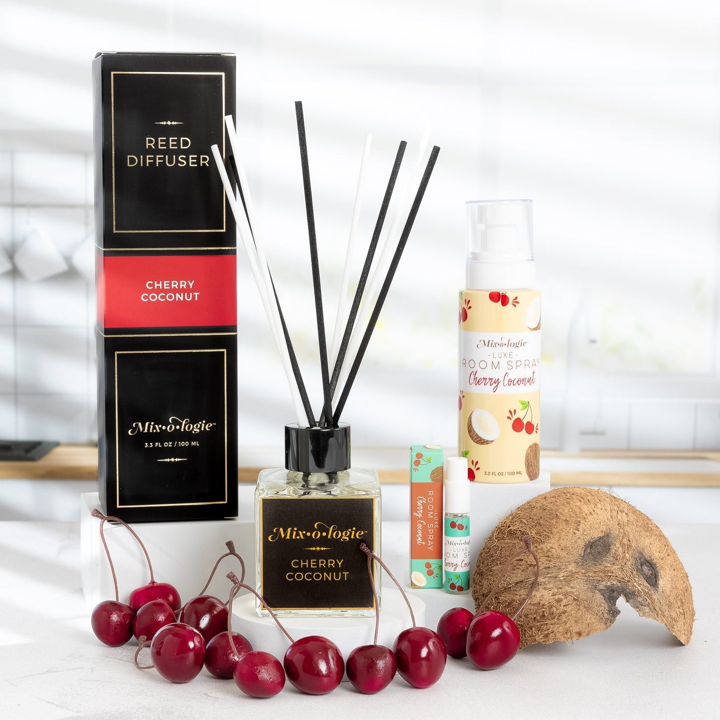Mixologie - Reed Diffuser - CHERRY COCONUT