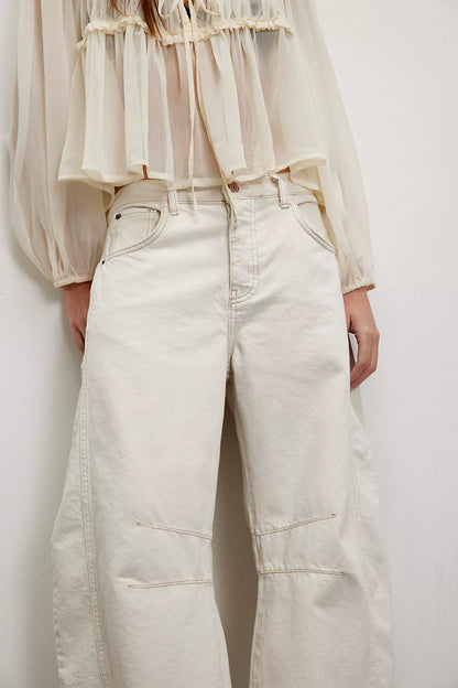 Free People - Good Luck Mid-Rise Barrel Jean - MILK