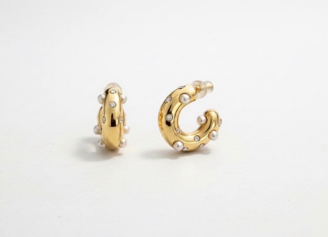 ADORN -Pearl of Great Price Hoop Earrings