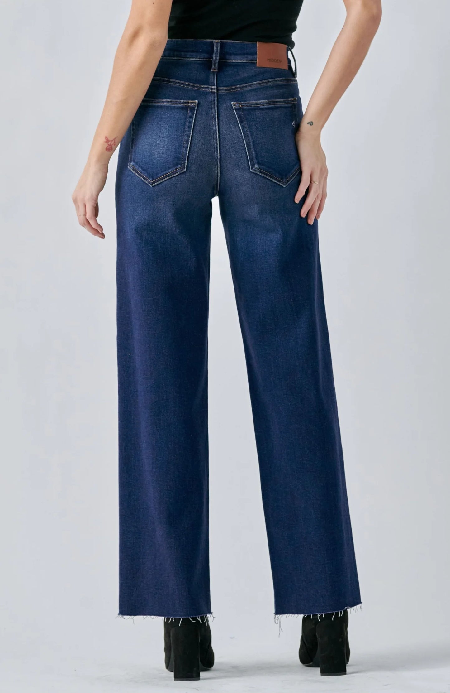 Hidden -Logan- Dark Wash High Waisted Dad Jean
