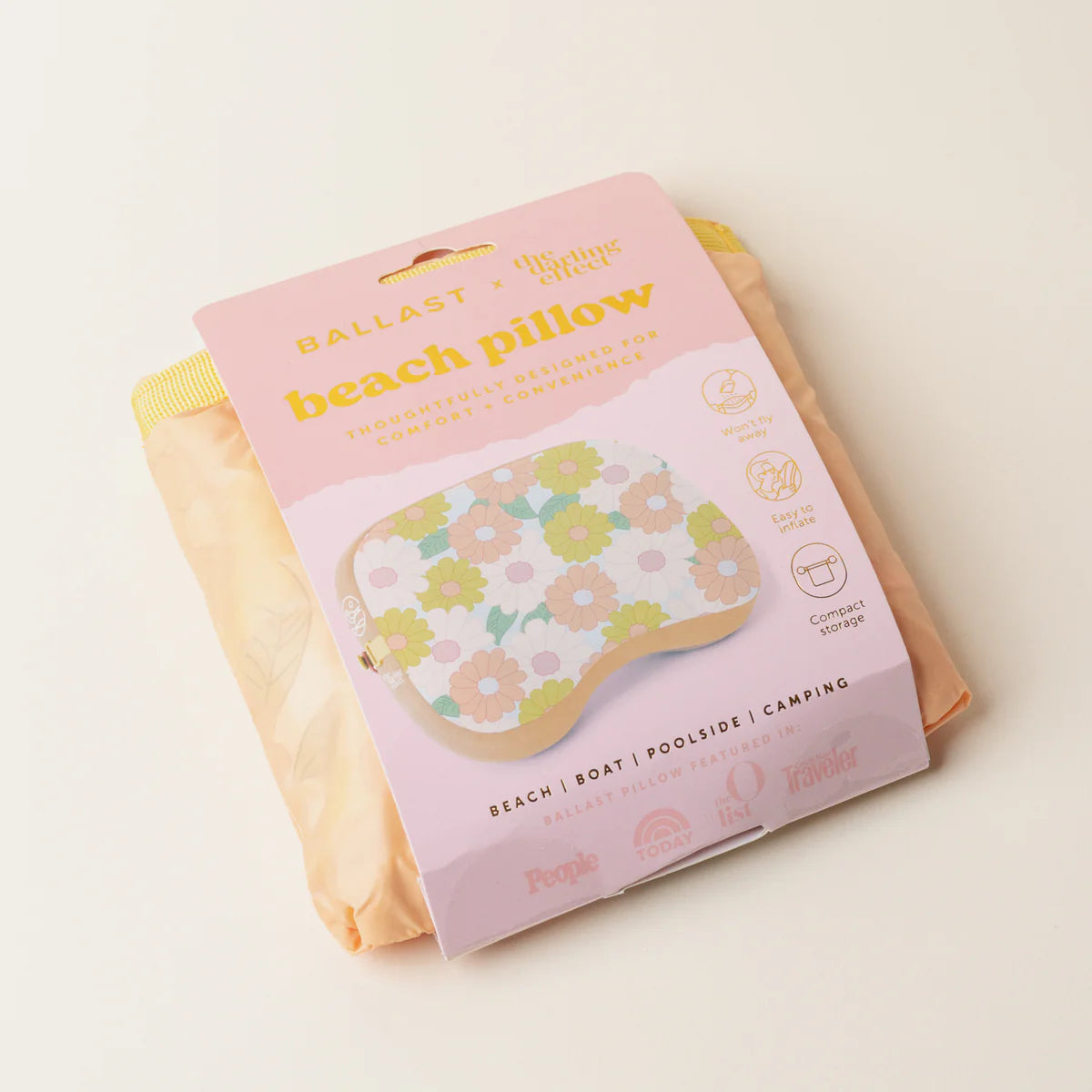 Ballast Beach Pillow - Daisy Craze - PEACH