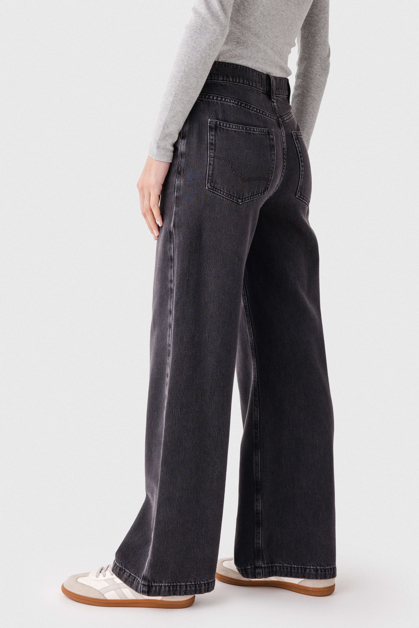 Free People - Stride Jean - MILES TO GO (GREY)