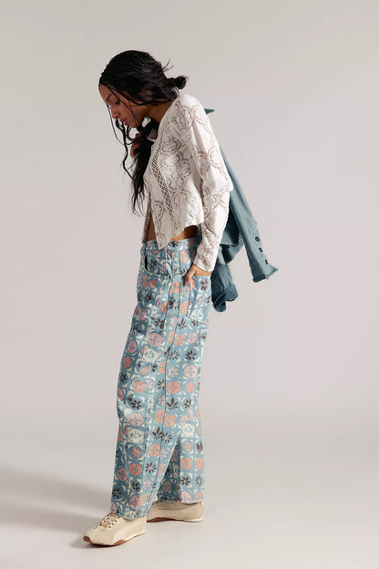 Free People - Good Luck Printed Barrel Jeans - JADE COMBO - DITSY BLOCK