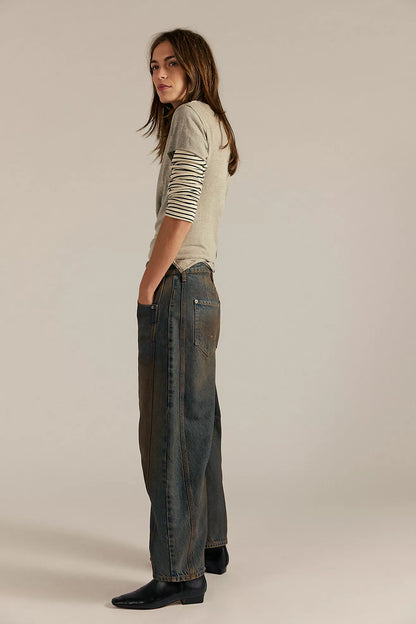 Free People - Good Luck Mid-Rise Barrel Jeans - LOST IN THE DESERT