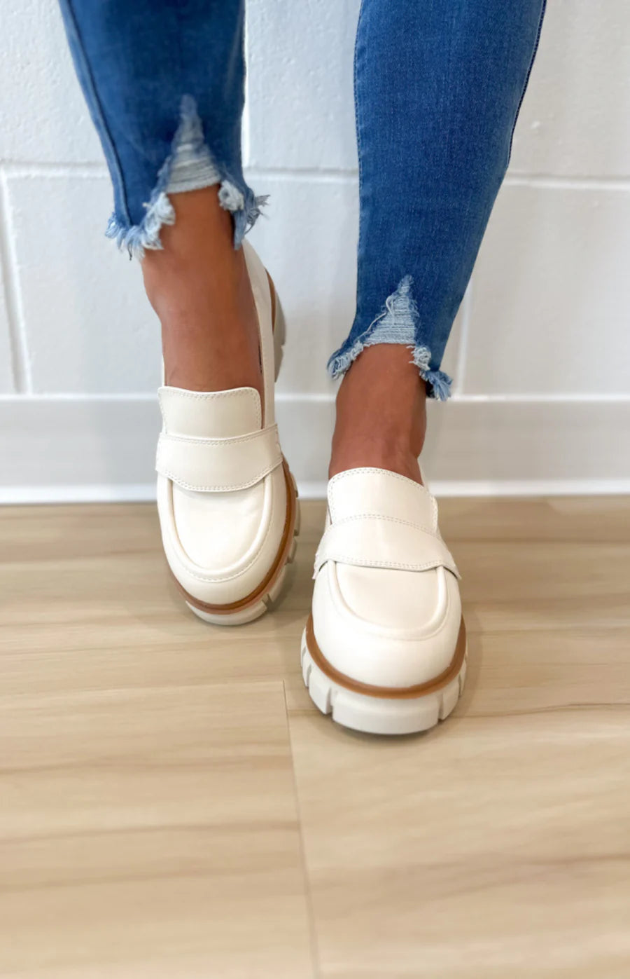 MIA - Robbin Loafer - BONE