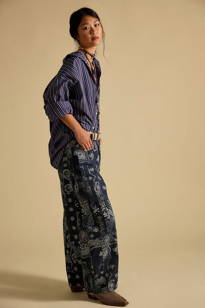 Free People - Good Luck Printed Barrel Jeans - NAVY BANDANA