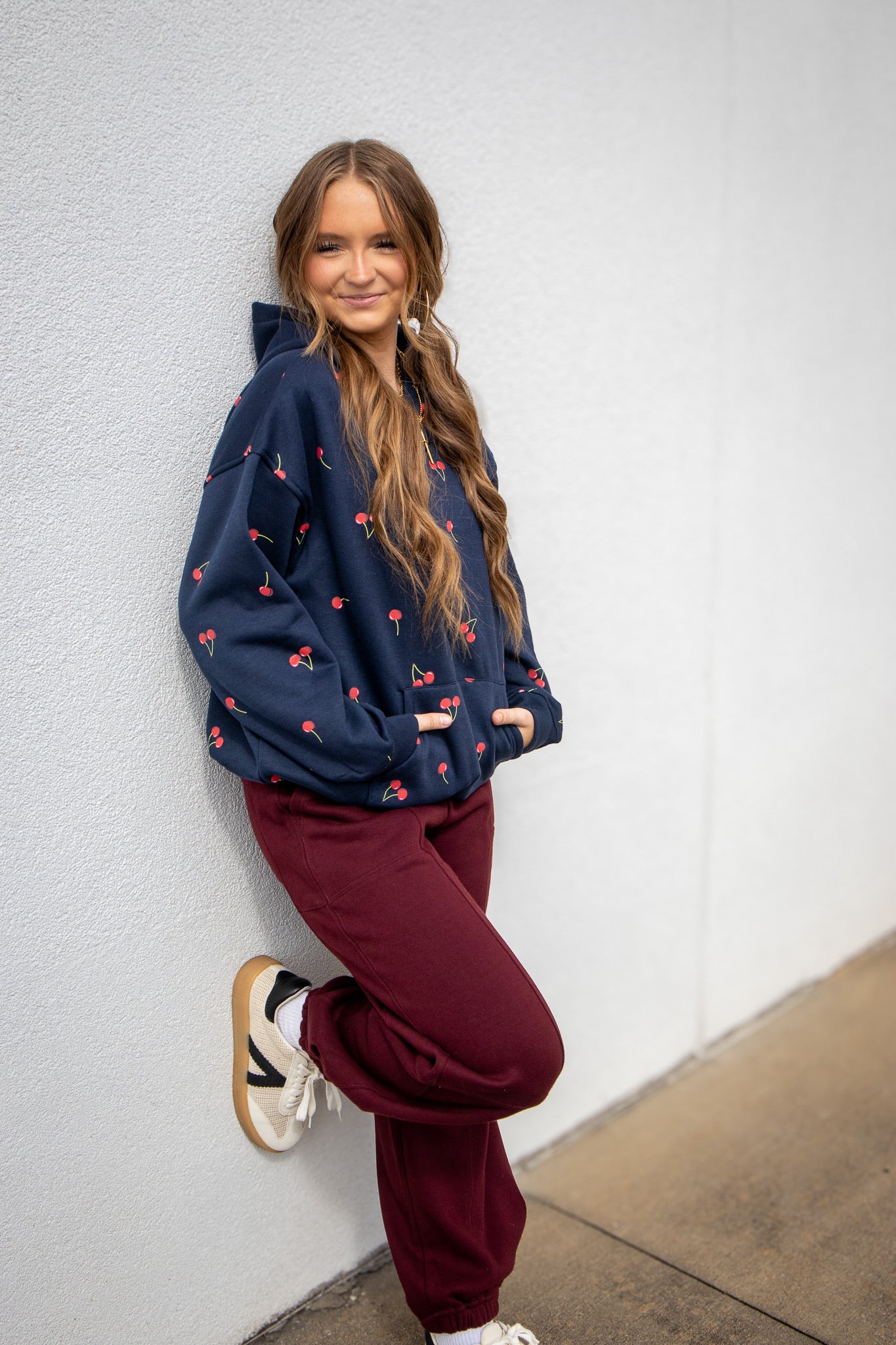 Weekend Barrel Fleece Joggers - DARK CHERRY