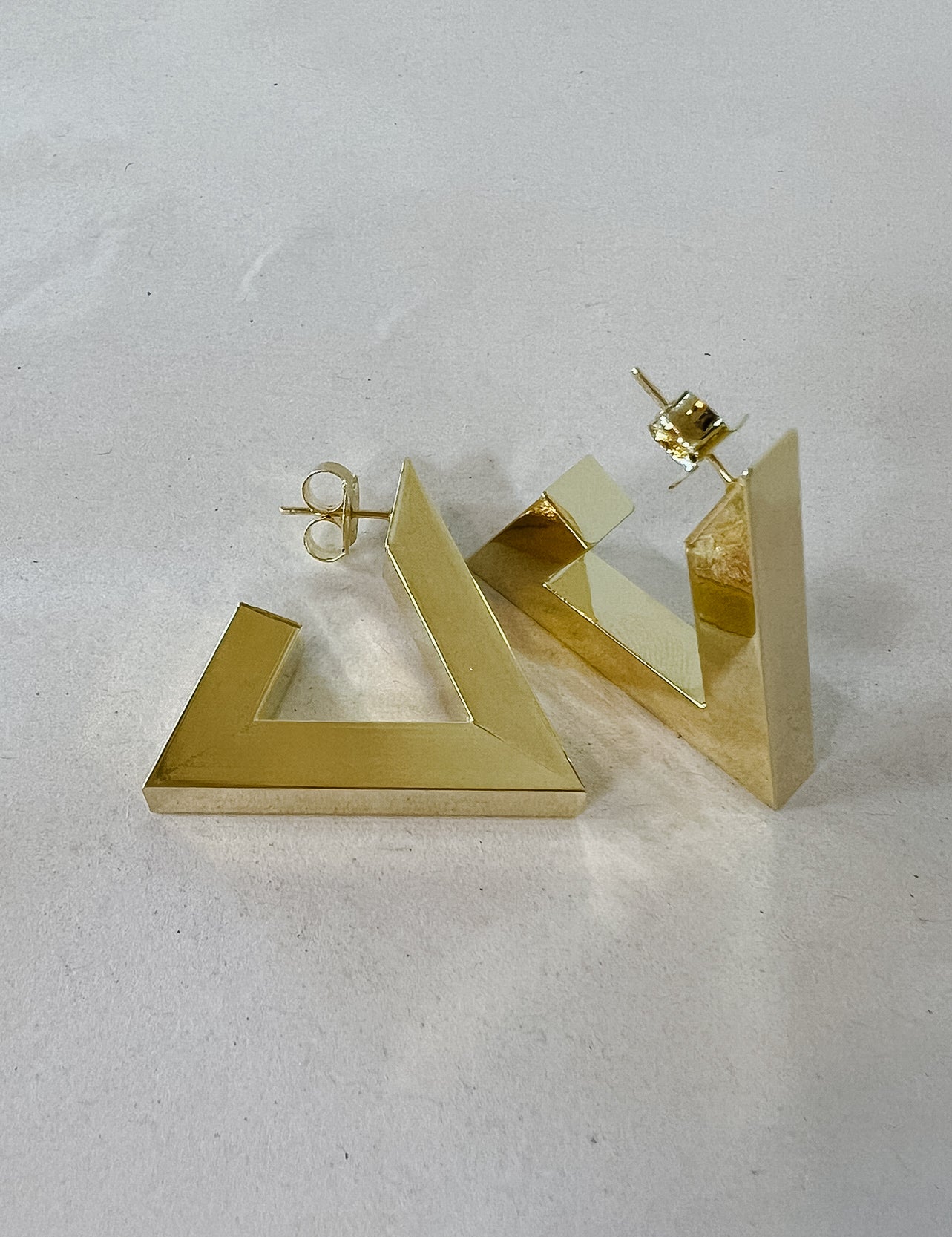 Sheila Fajl - Shiny Harmony Hoops