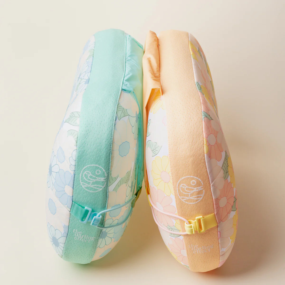 Ballast Beach Pillow - Daisy Craze - PEACH