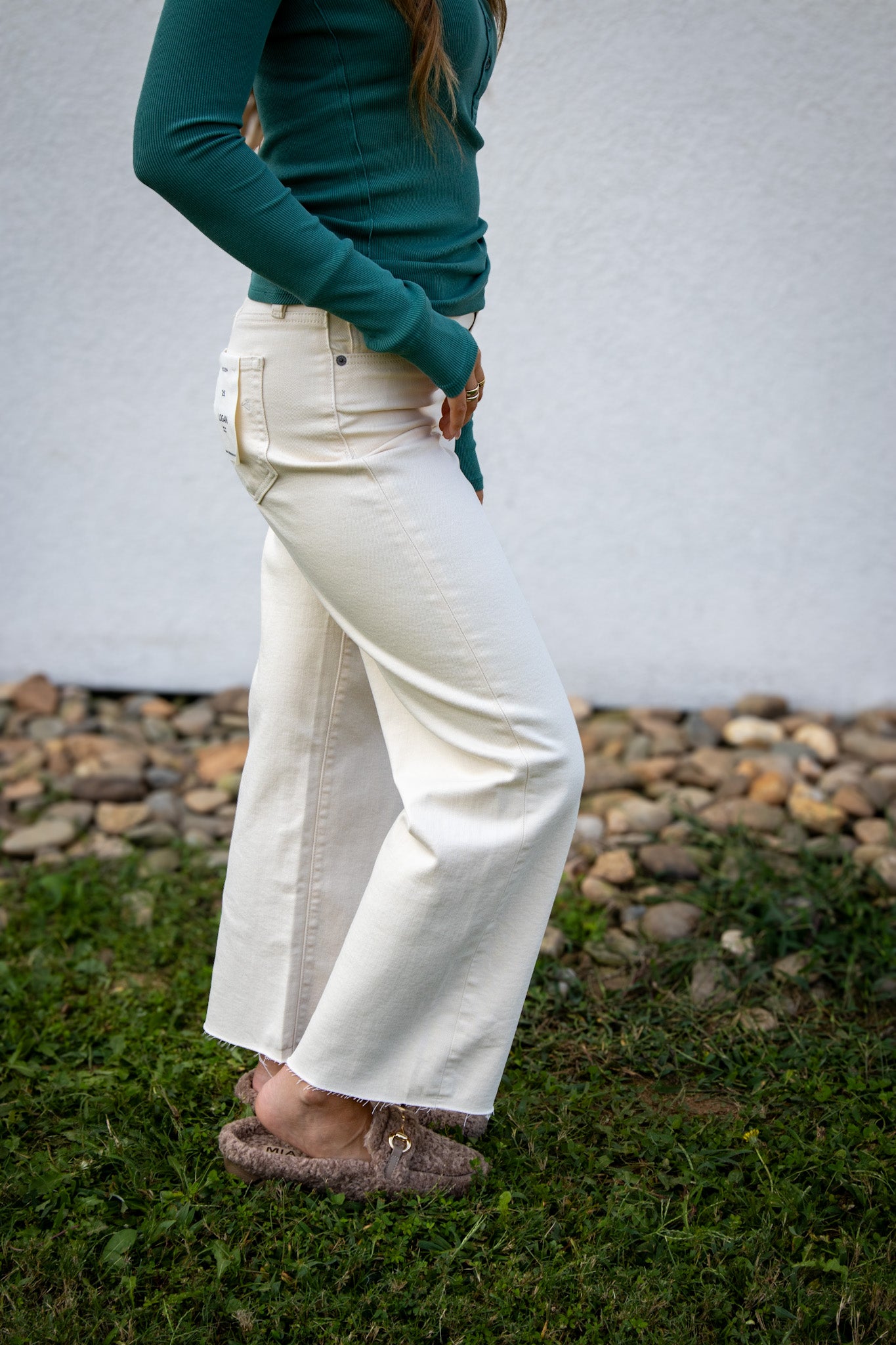 Hidden - Logan 28" Inseam Dad Jean - ECRU