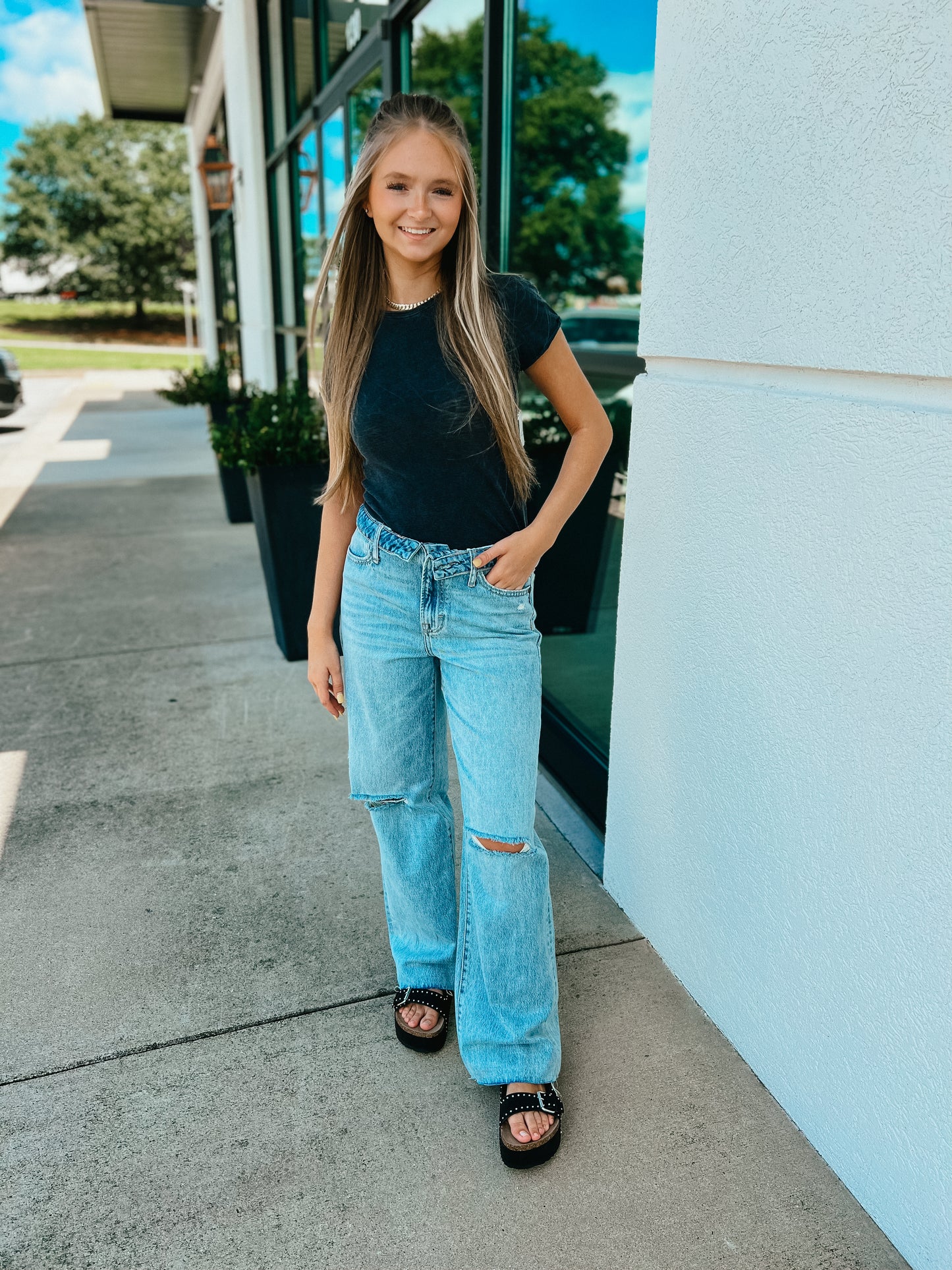 Hidden - Logan Fold Over Waistband Jean