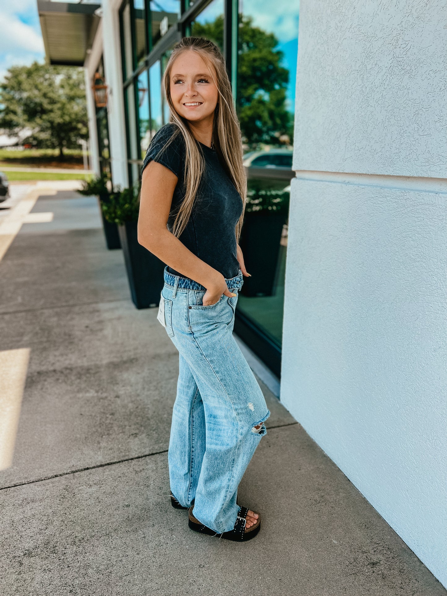 Hidden - Logan Fold Over Waistband Jean