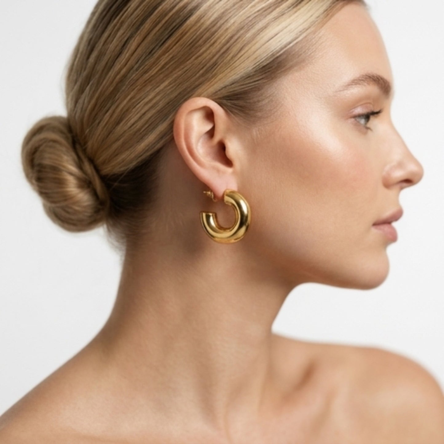 ADORN - Lydia Bold Chunky Gold Hoop Earrings