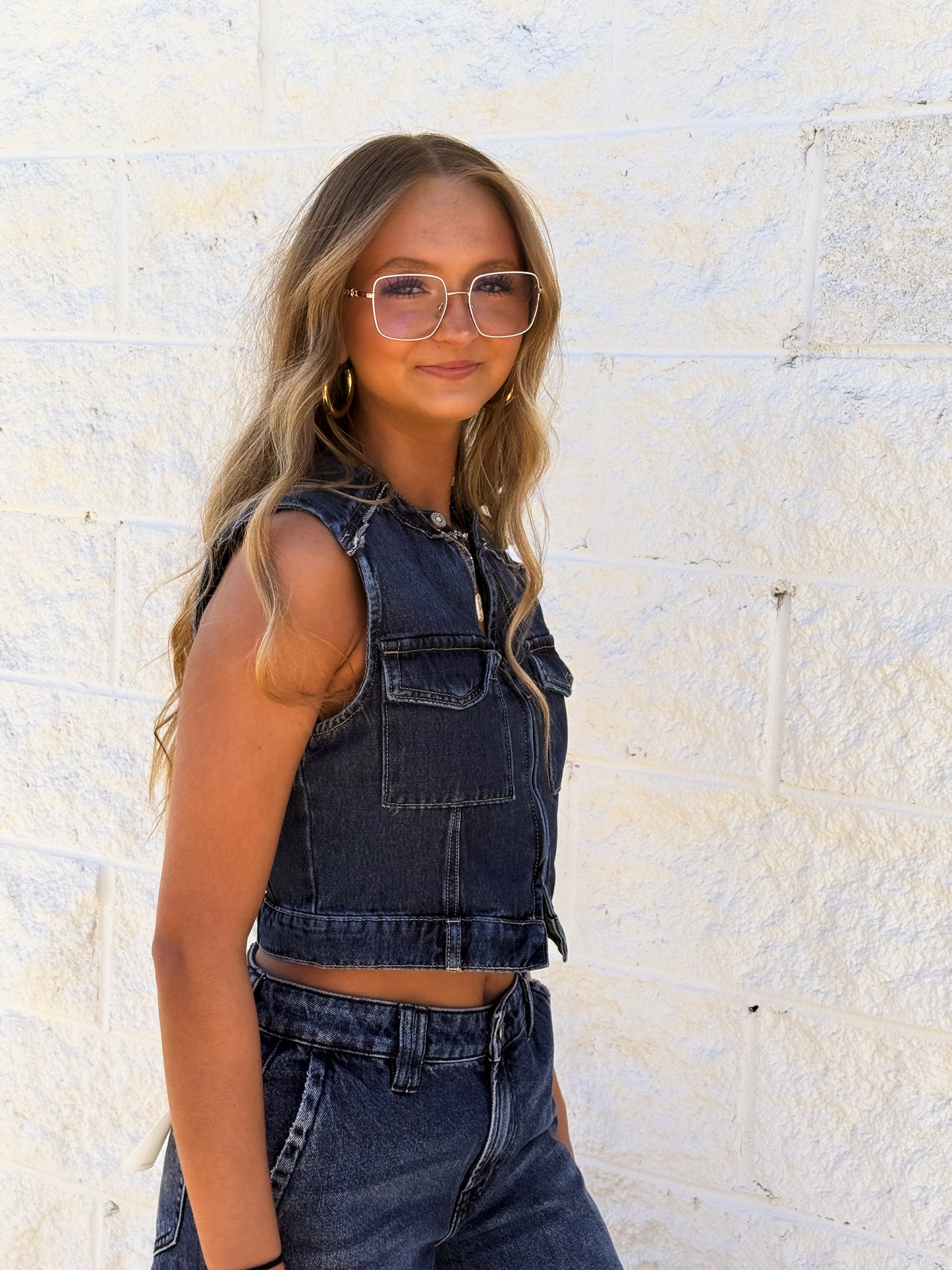 Hidden - Abbey Dark Wash Cropped Denim Vest