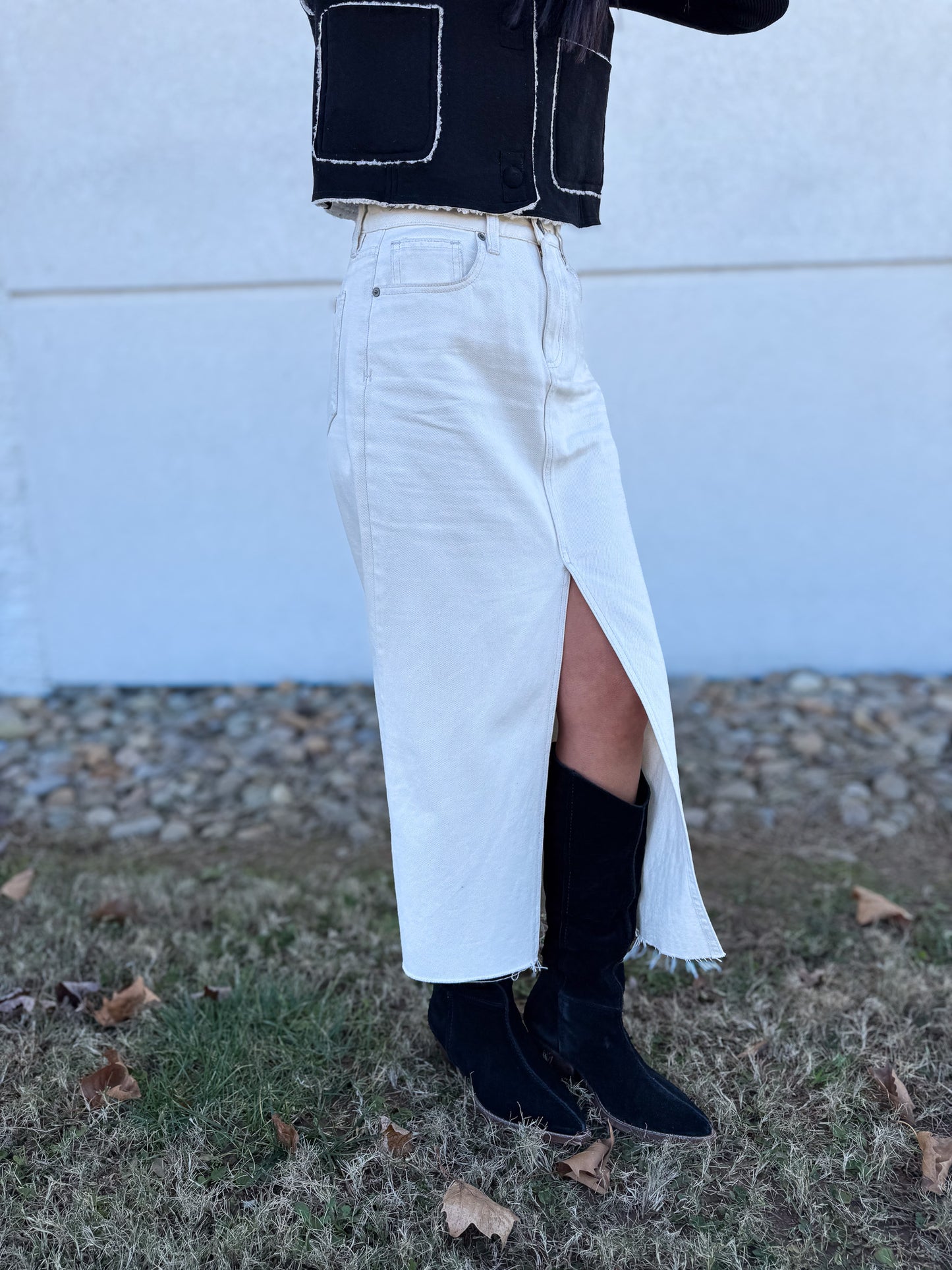 Hidden - Peyton Front Slit Midi Skirt - Sea Salt