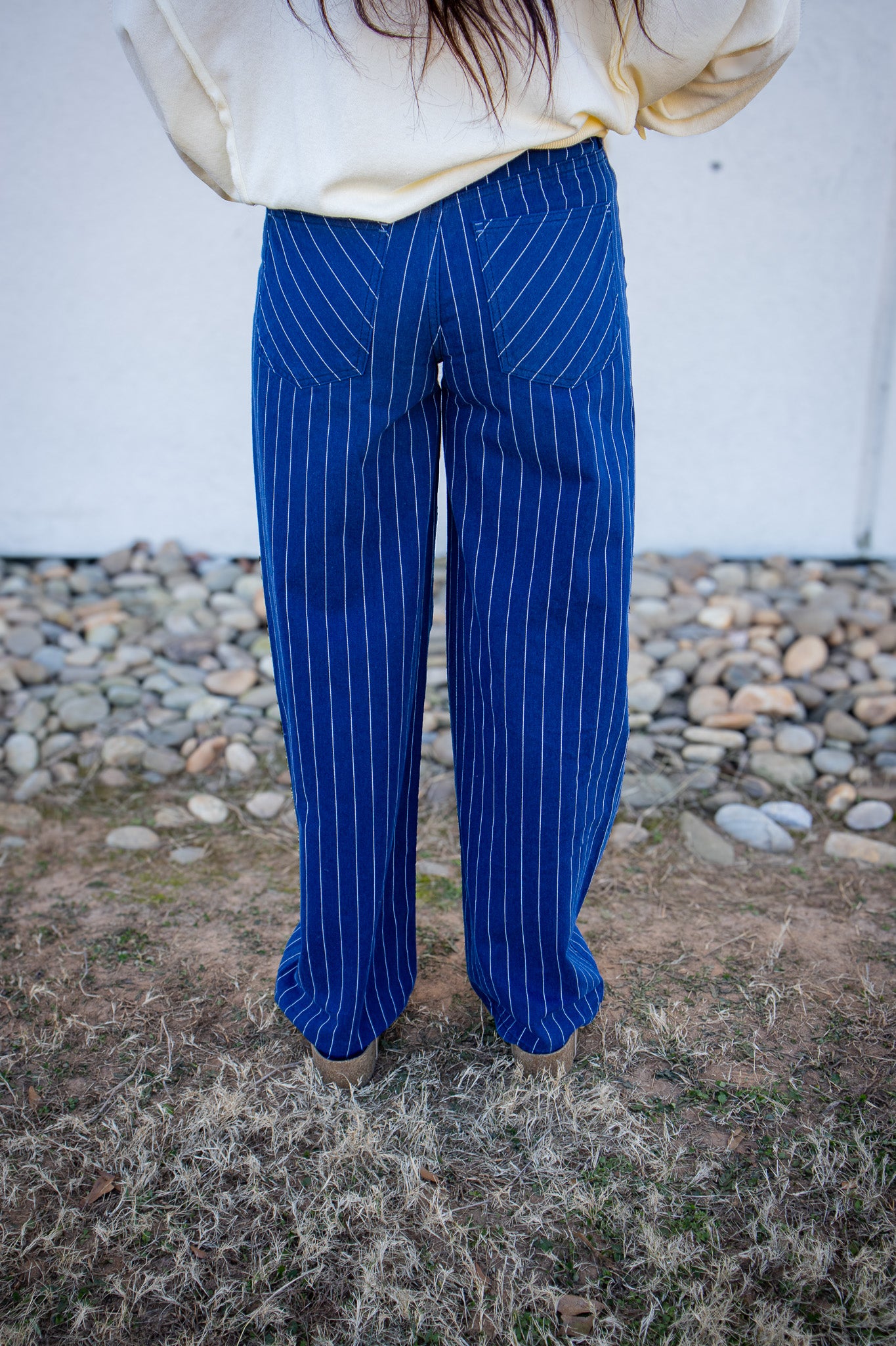 Free People - Nia Striped Boyfriend Jeans - INDIGO PINSTRIPE