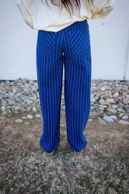 Free People - Nia Striped Boyfriend Jeans - INDIGO PINSTRIPE