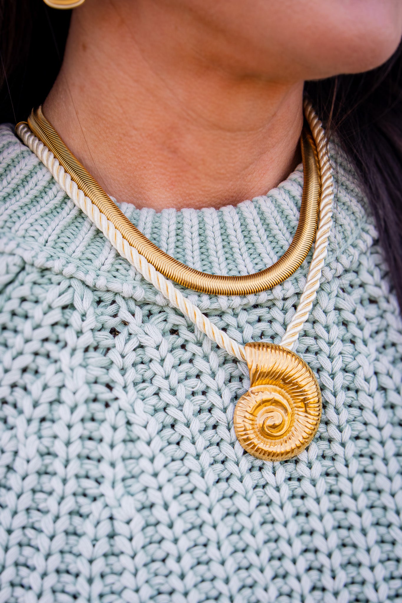 ADORN - Glory In Creation Shell Rope Necklace