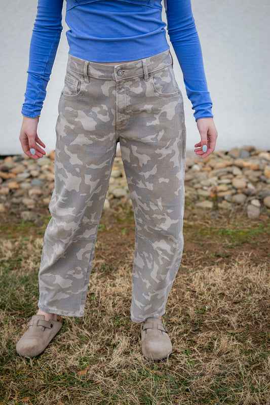 Hidden - Sammie Camo Barrel Jeans