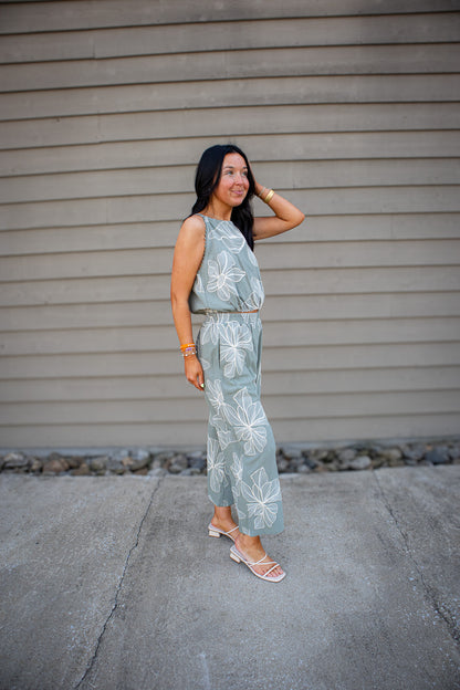 Sage Garden Linen Top