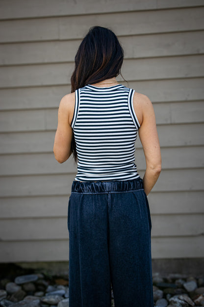 Go-To Striped Tank - BLACK