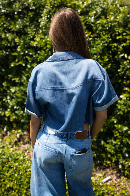 Hidden - Abbey Medium Wash Super Soft Boxy Cropped Shirt