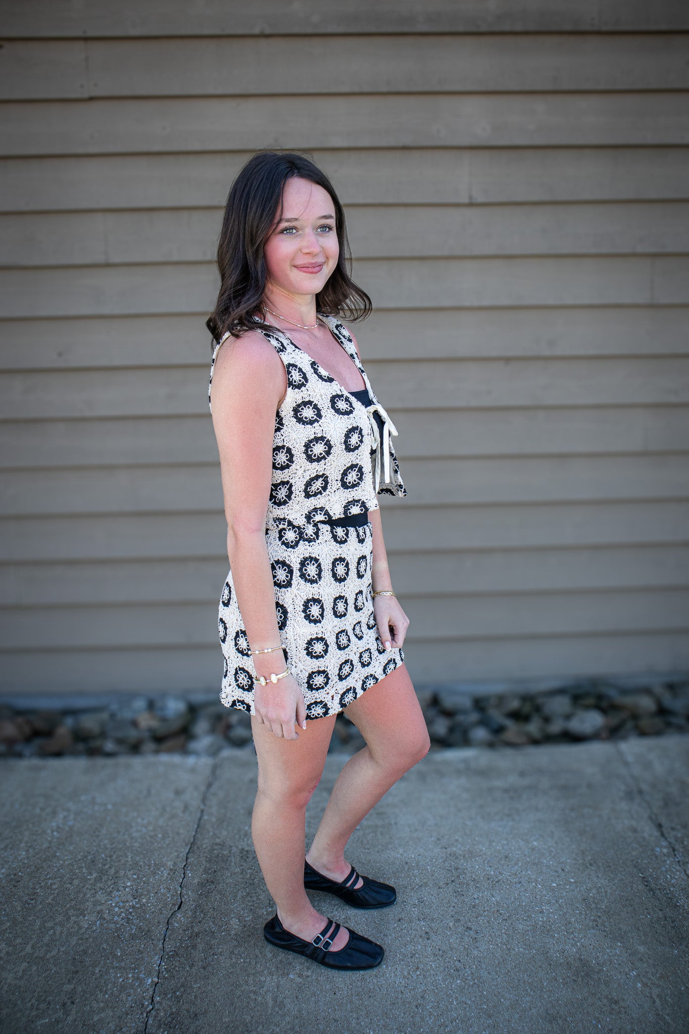 Crochet Blooms Mini Skirt - CREAM/BLACK