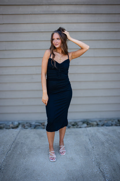 Sculpted Black Ruched Bodycon Midi Dress
