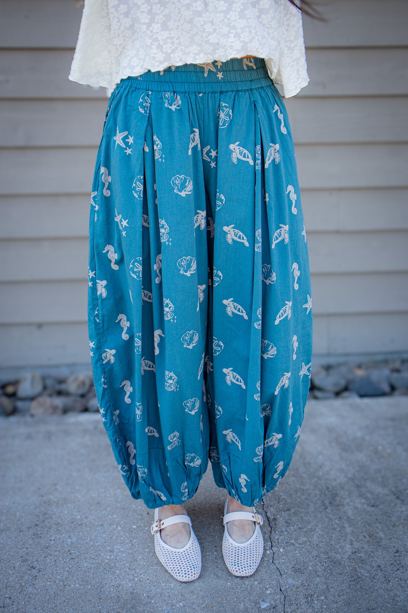 Free People - Moonflower Printed Balloon Pants - UNDER THE SEA